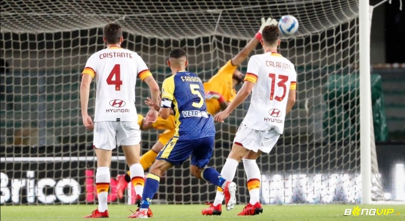Soi kèo Verona vs AS Roma cực chuẩn qua lịch sử đối đầu hai đội 