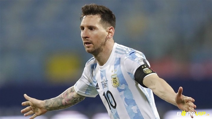 Lionel Messi ghi được 720 bàn tính đến năm 2021
