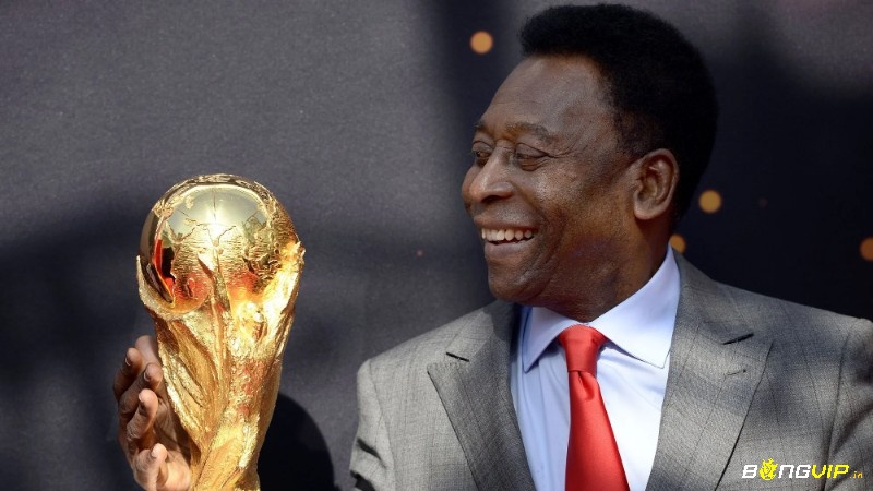 "Vua bóng đá" Pele đã ra sân chơi World Cup ở kỳ World Cup 1958
