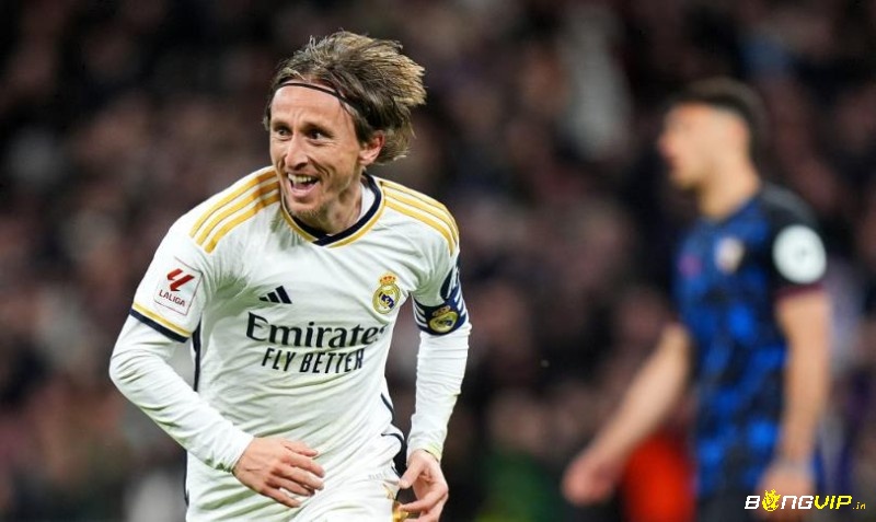 Top 10 tiền vệ xuất sắc nhất - Luka Modric - tiền vệ trung tâm tài năng